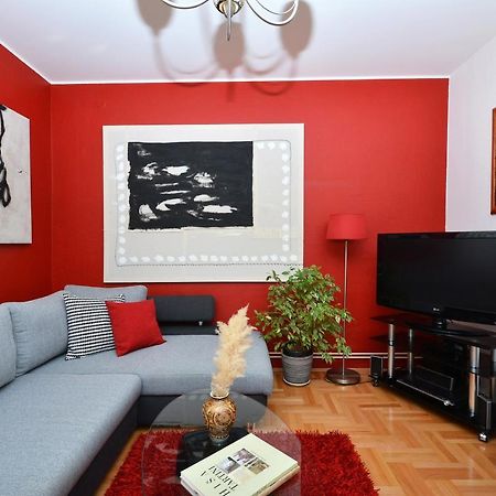 Artsy Apartment Klis Buitenkant foto